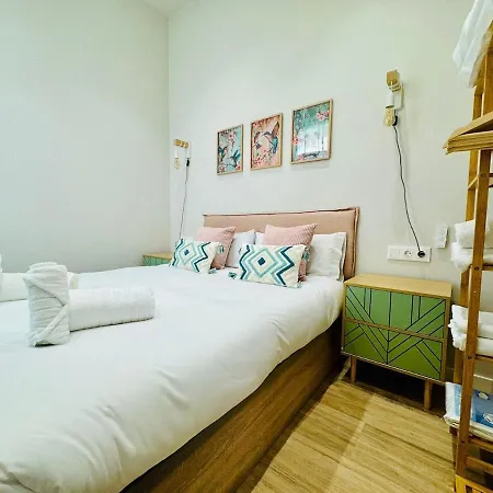 Bright & Stylish Flat Close To Center Appartement
