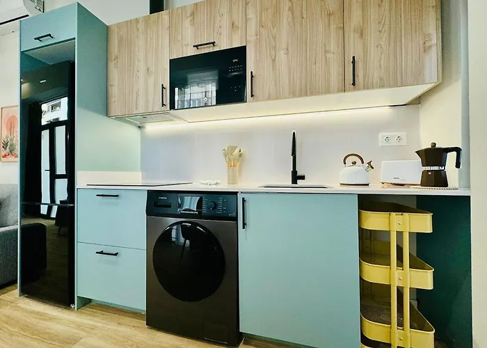 Apartment Bright & Stylish Flat Close To Center *