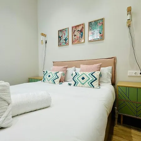 Appartement Bright & Stylish Flat Close To Center